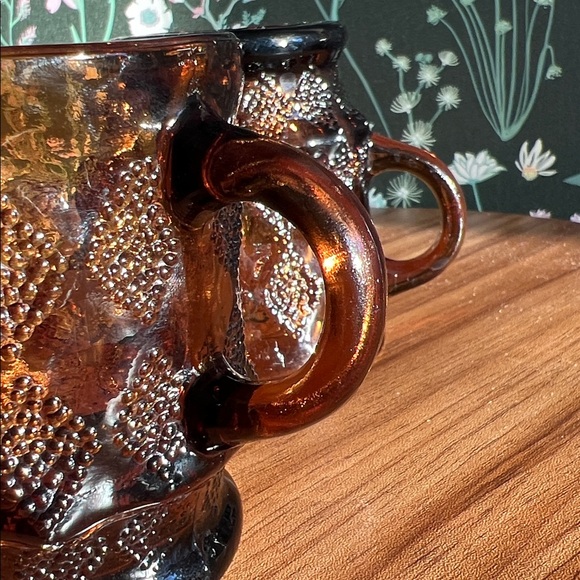 Beautiful Vintage Fire King dark Amber Kimberly mugs LOT OF 2 Anchor Hawking 8oz - Picture 12 of 15